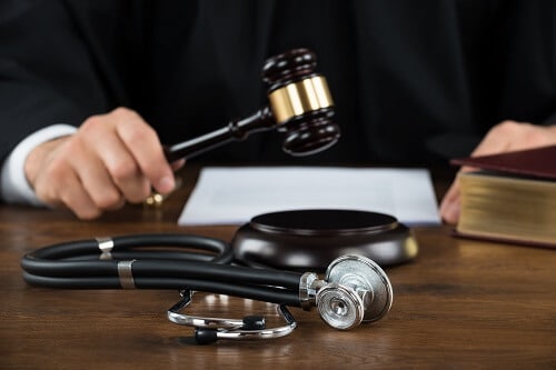 Steps to take when pursuing a medical malpractice claim in Washington